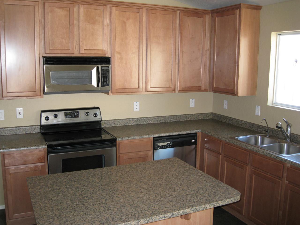 2030 West Carson Road Phoenix, AZ 85041 - Photo 12 of 20 12