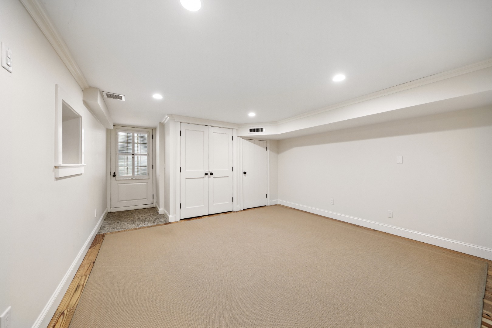 18 Mill Street Nantucket, MA 02554 - Photo 32 of 47