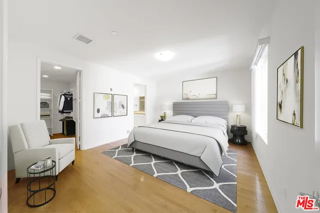 $1,147,000 | 4100 Wilshire Boulevard, Unit 303, Los Angeles, CA 90010