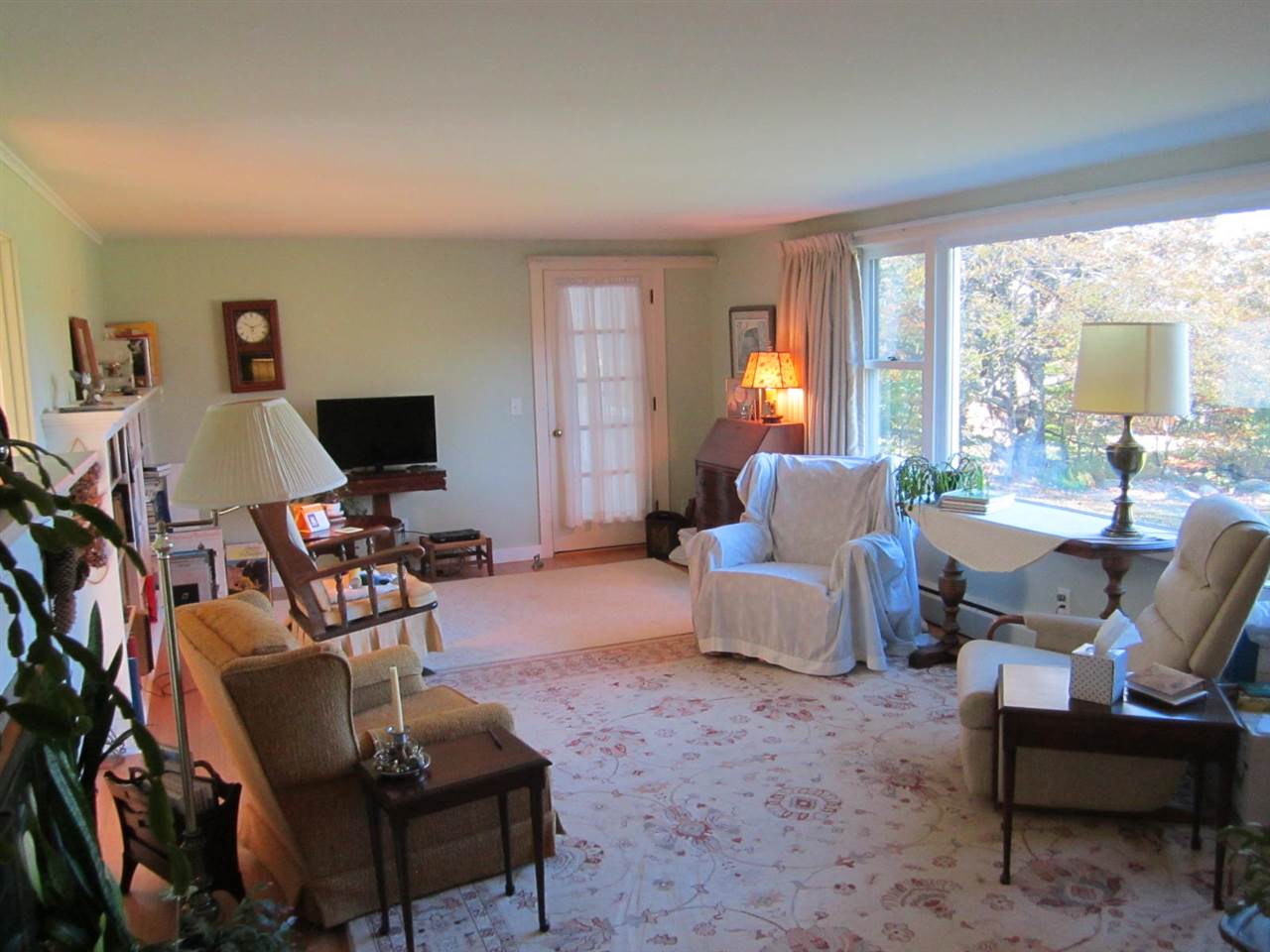 646 County Road New London, NH 03257 - Photo 5 of 13