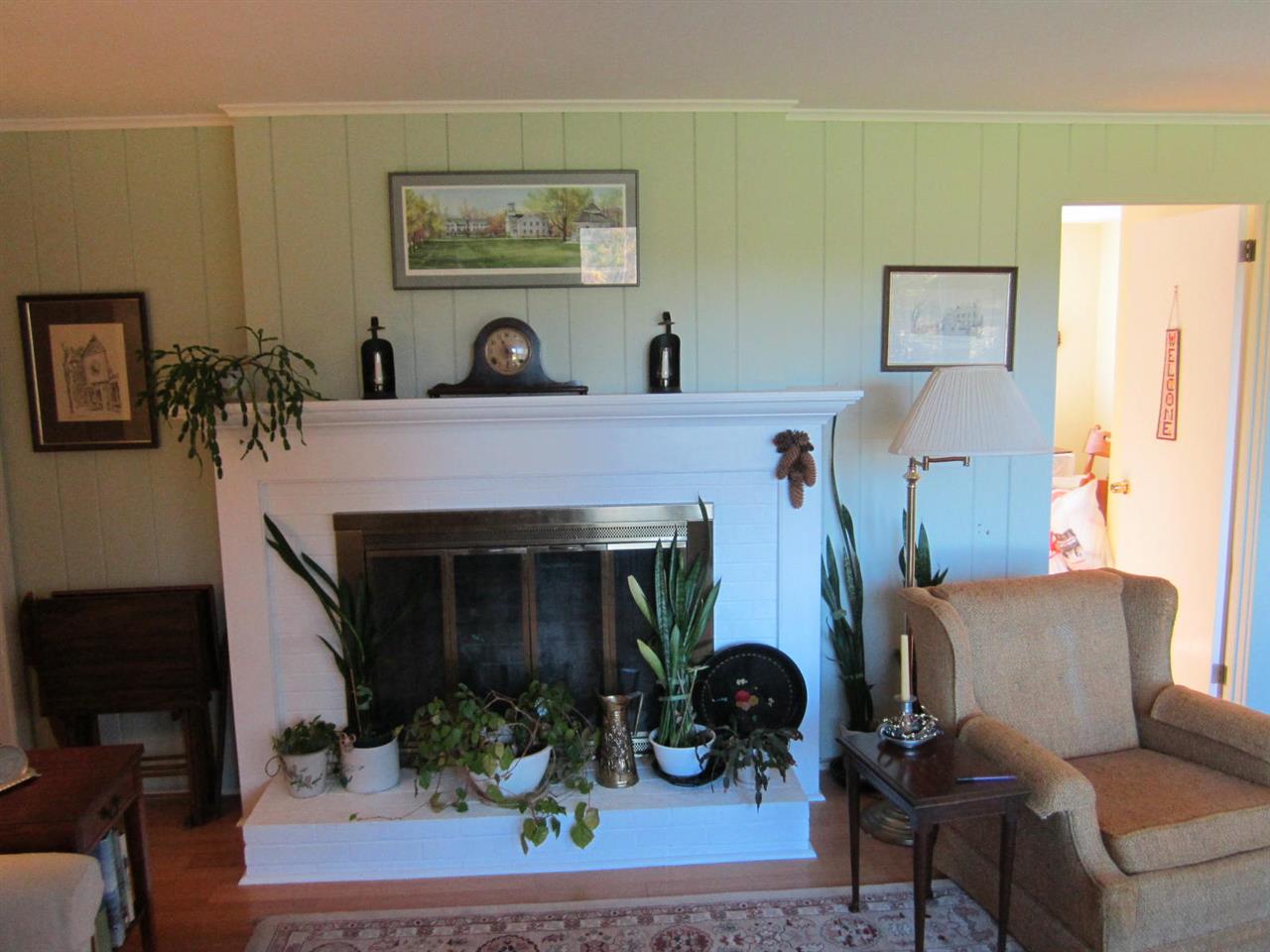 646 County Road New London, NH 03257 - Photo 7 of 13