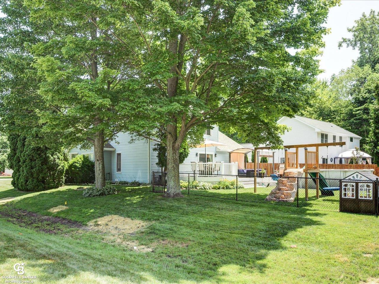 3945 State Road Fort Gratiot, MI 48059 - Photo 37 of 40 50183449-4bf81532-2f4e-4e7d-8779-0d96ee7044b7.JPG