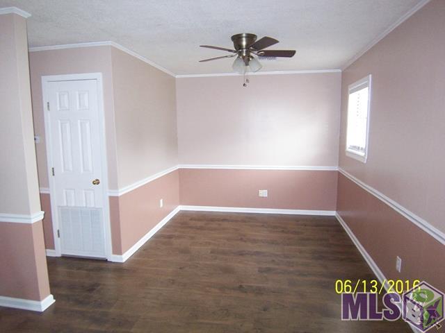 515 Main Project Road Schriever, LA 70395 - Photo 20 of 24 Mancave - Living Area