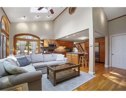 22 Cold Spring Road North Reading, MA 01864 - Photo 12 of 38 Gallery Image 12