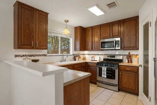 $435,000 | 2107 Fuzz Fairway, Austin, TX 78728