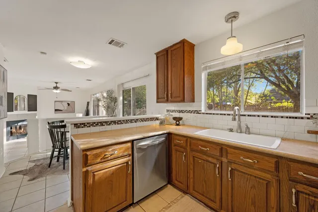 $435,000 | 2107 Fuzz Fairway, Austin, TX 78728