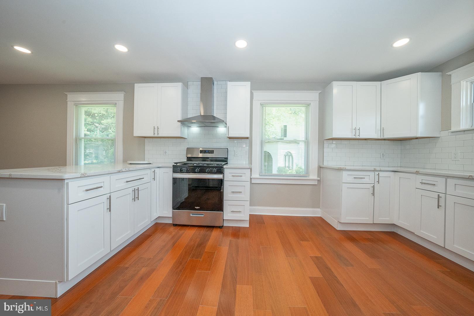 556 Shoemaker Road Elkins Park, PA 19027 - Photo 19 of 46 Gallery Image 19