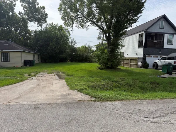 $120,000 | 7239 Conley Street, Houston, TX 77021