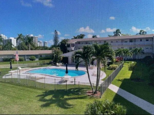 $1,799 | 700 Layne Boulevard, Unit 115, Hallandale Beach, FL 33009