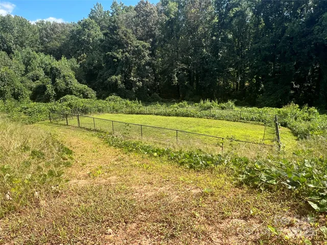 $249,000 | 202 Beacon Avenue, Morganton, NC 28655