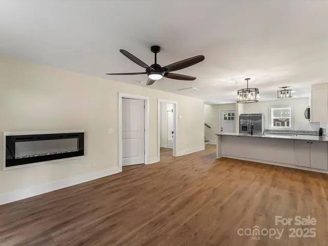 $249,000 | 202 Beacon Avenue, Morganton, NC 28655