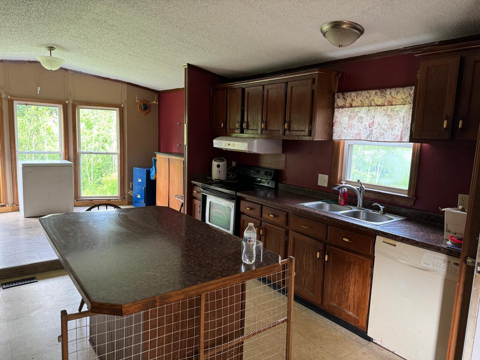 164 McDonald Road Castle Hill, ME 04757 - Photo 11 of 24 WhatsApp Image 2024-06-20 at 02.56.01