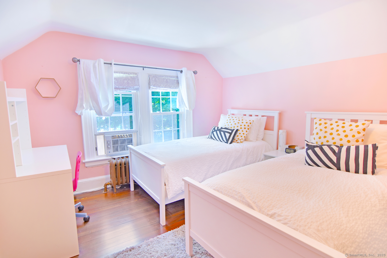 541 Willow Street Waterbury, CT 06710 - Photo 6 of 19