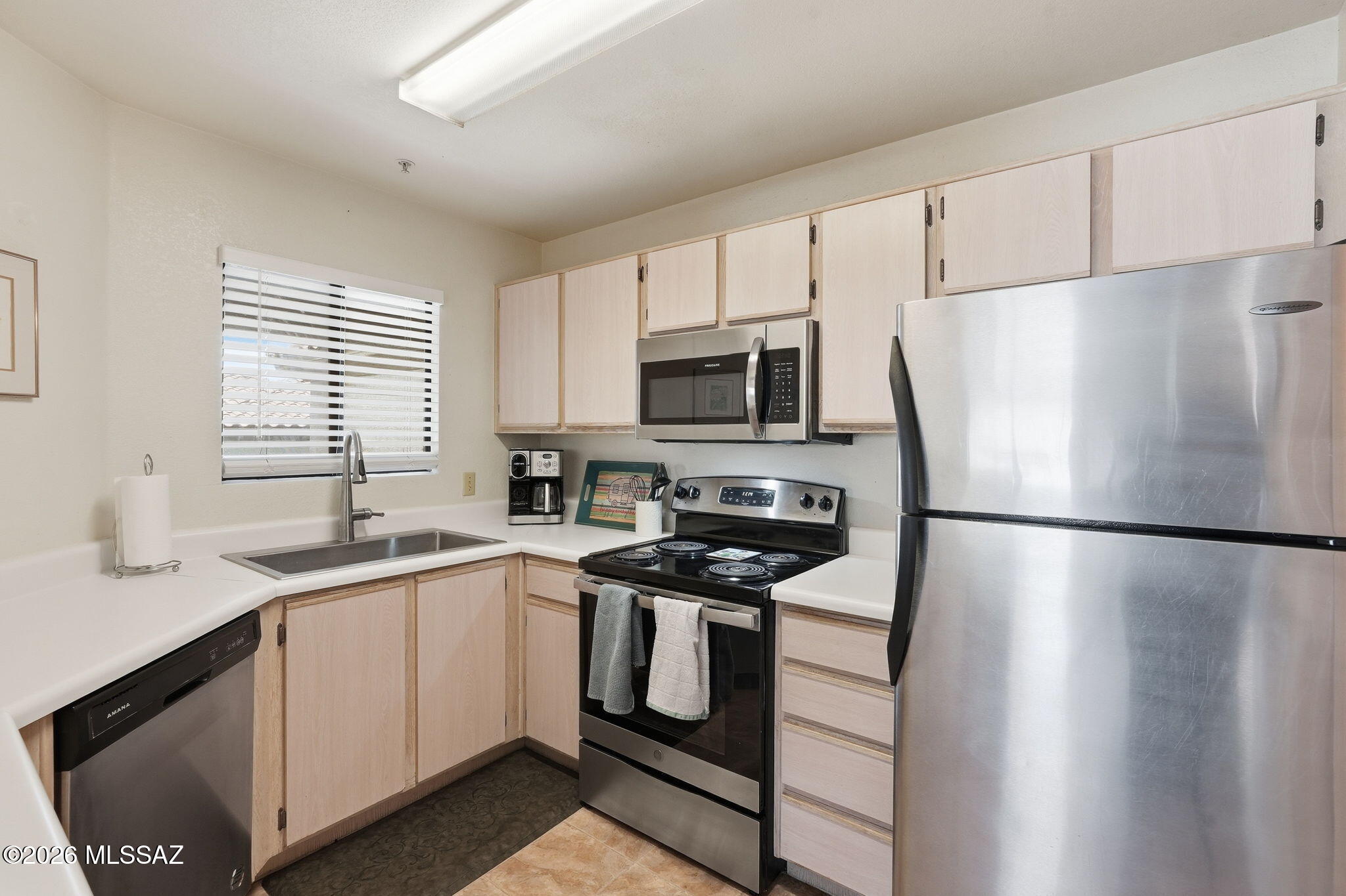 5751 North Kolb Road, Unit 37202 Tucson, AZ 85750 - Photo 10 of 35