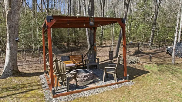 $425,000 | 305 Woodcrest Drive, Murphy, NC 28906