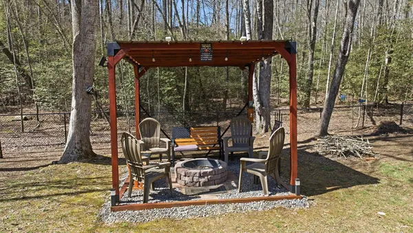 $425,000 | 305 Woodcrest Drive, Murphy, NC 28906