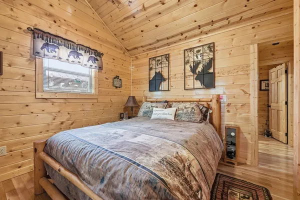 $425,000 | 305 Woodcrest Drive, Murphy, NC 28906