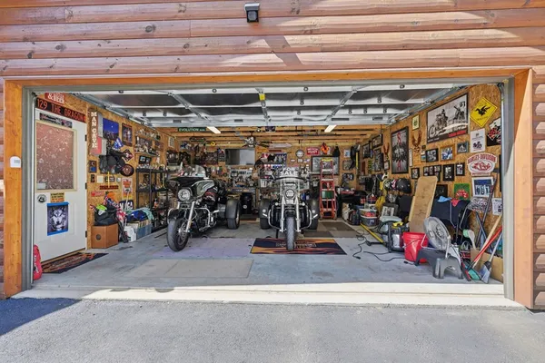 $425,000 | 305 Woodcrest Drive, Murphy, NC 28906