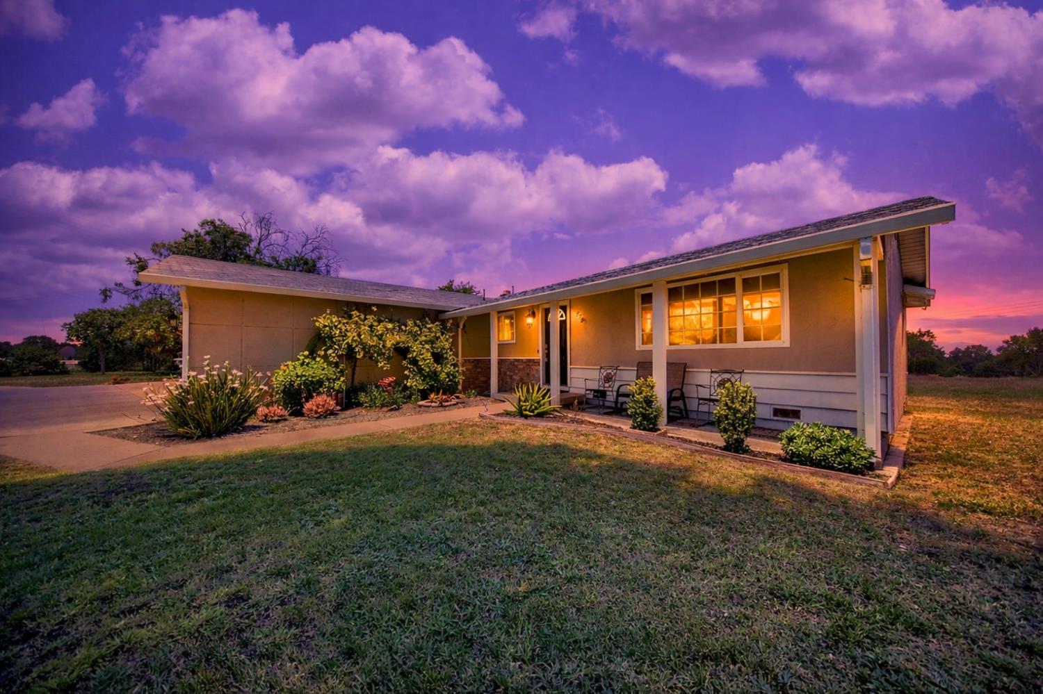 878 Alexander Street Livermore, CA 94550 - Photo 8 of 68 visually enhanced