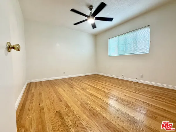 $1,950 | 1346 South Cochran Avenue, Unit 7, Los Angeles, CA 90019