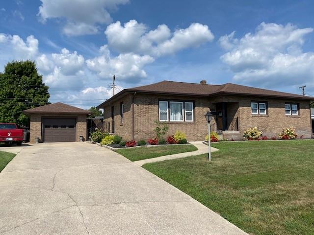 220 Marshall Drive Seymour, IN 47274 - Photo 2 of 24