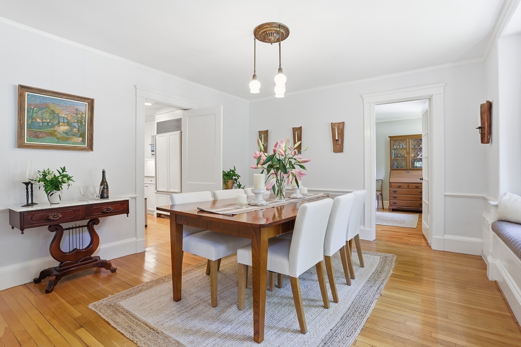 42 Crescent Road Concord, MA 01742 - Photo 9 of 40