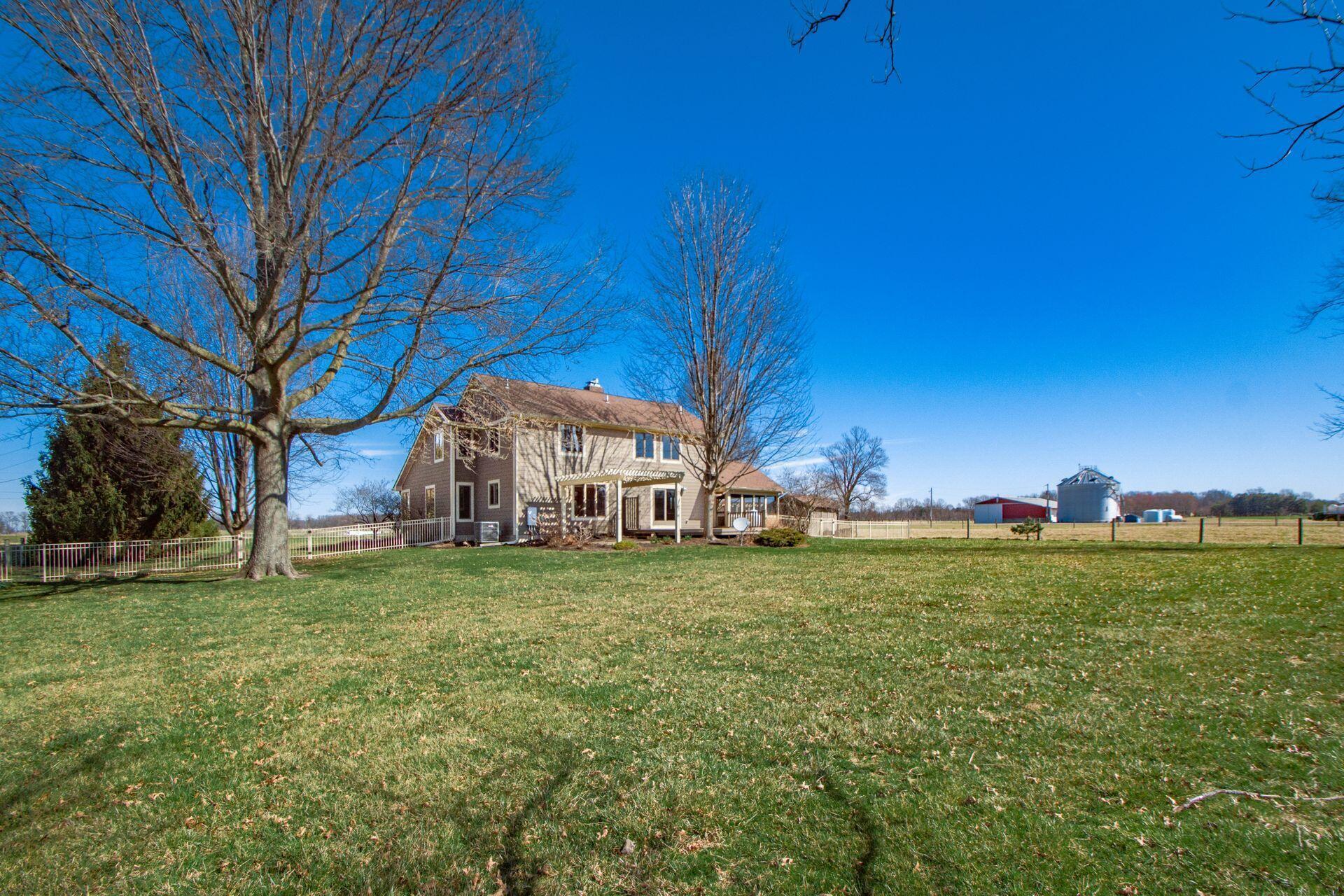 4784 Baker Road Delaware, OH 43015 - Photo 44 of 47 Back View