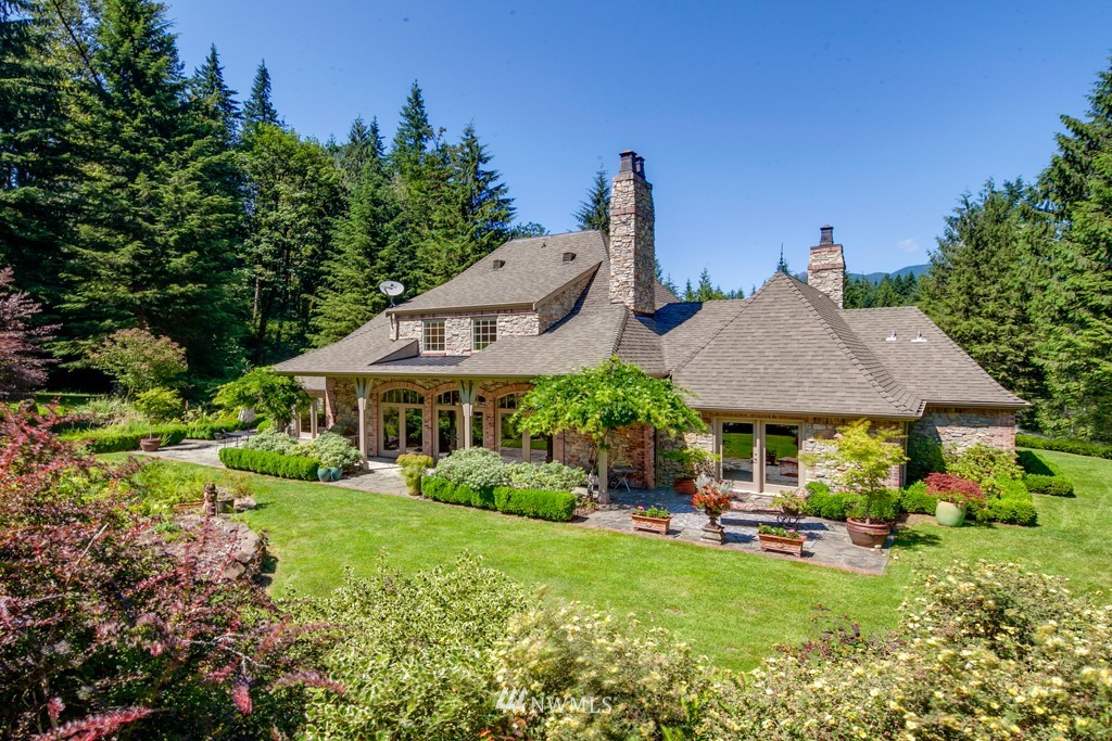 45825 Southeast Edgewick Road North Bend, WA 98045 - Photo 3 of 25 Gallery Image 3