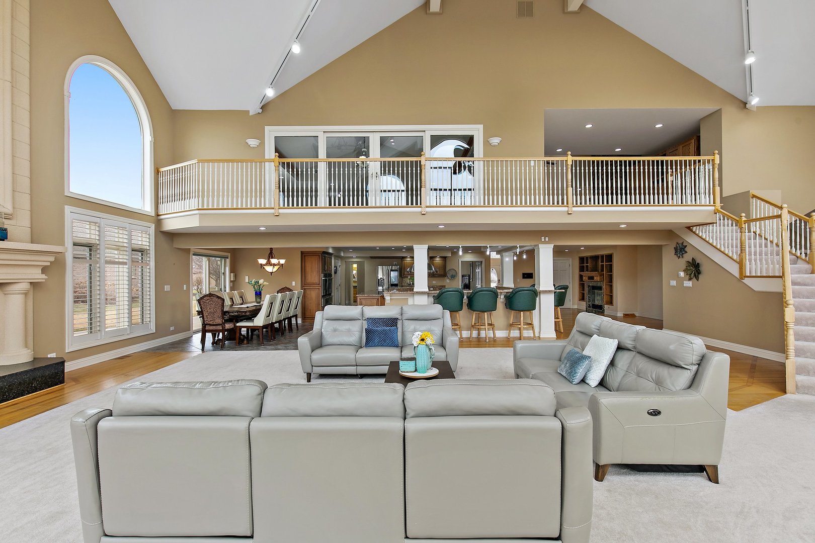 741 Braintree Lane Bartlett, IL 60103 - Photo 21 of 80 a living room with furniture and a large window