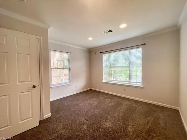 $2,350 | 3922 Siena Terrace, Greensboro, NC 27410