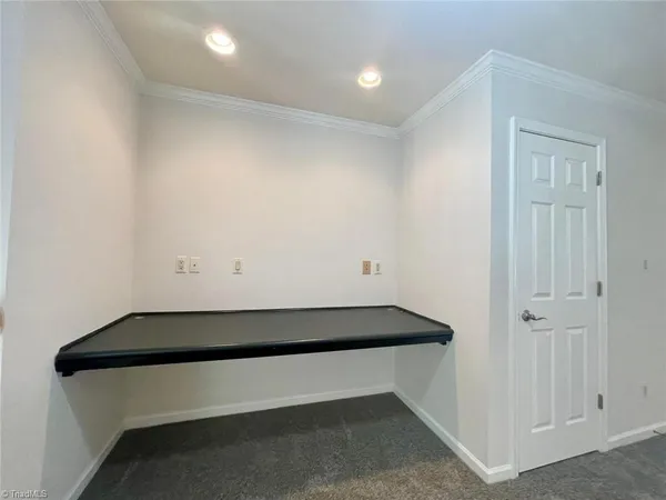 $2,350 | 3922 Siena Terrace, Greensboro, NC 27410