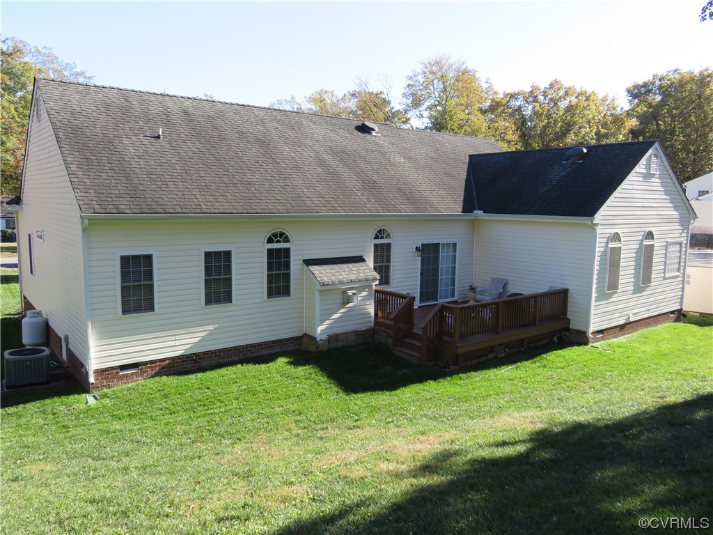 4740 Southmoor Road Richmond, VA 23234 - Photo 5 of 42 a view of a house with a yard