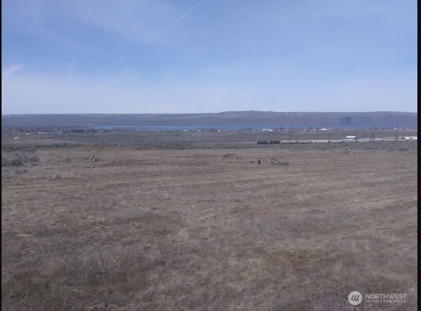a view of an ocean beach