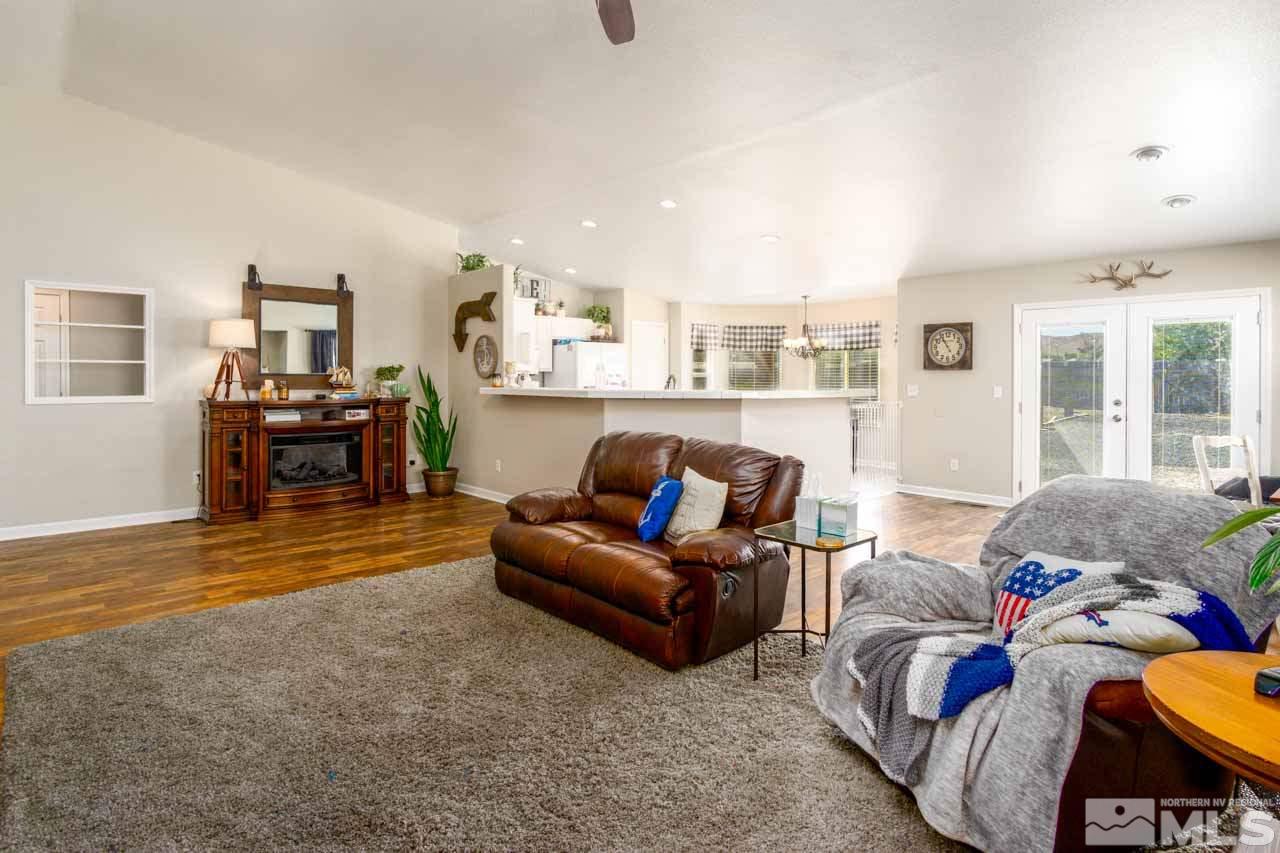 746 Tamsen Road Fernley, NV 89408 - Photo 8 of 28 Photo 8