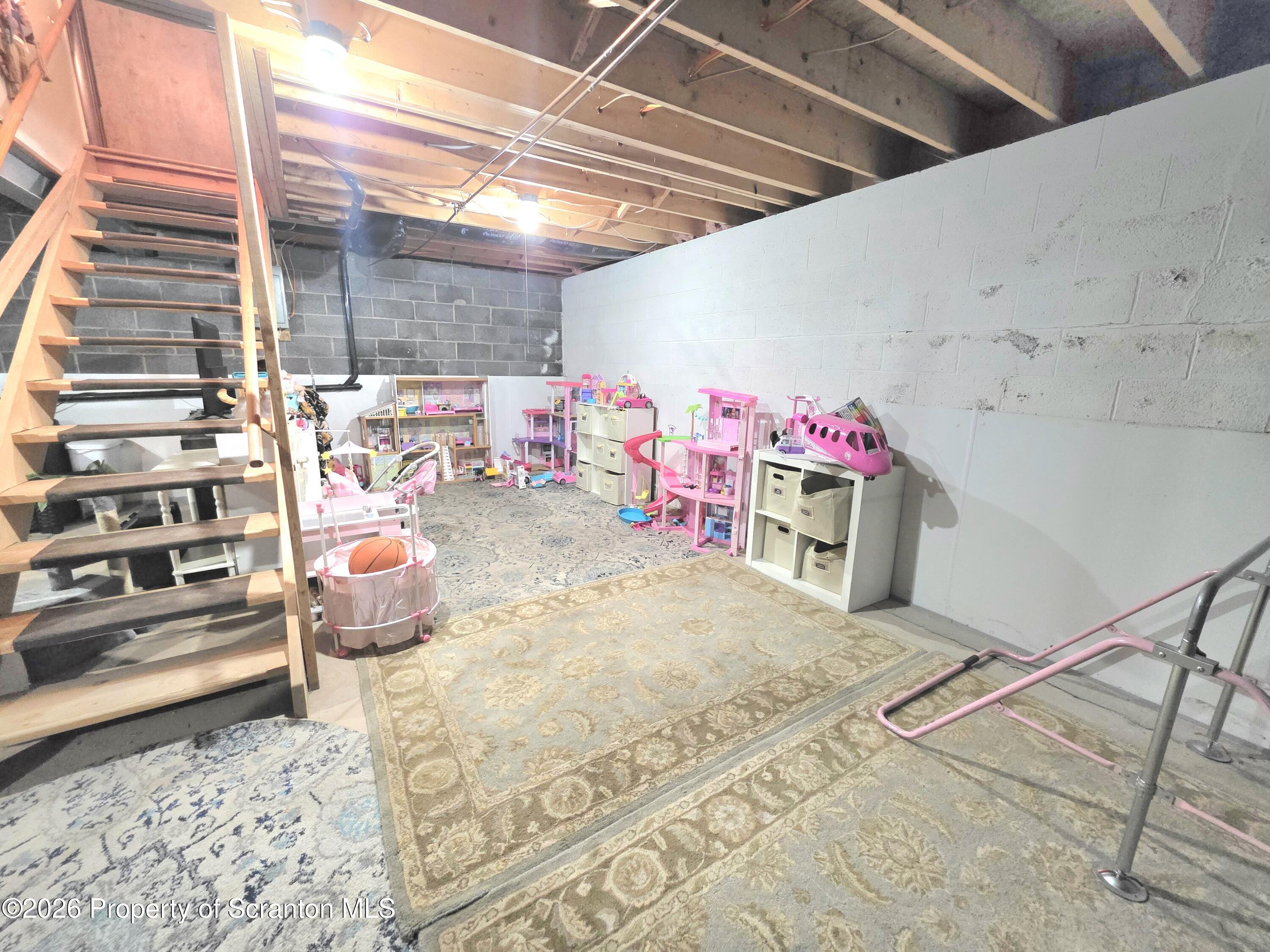 906 Violet Terrace Clarks Summit, PA 18411 - Photo 27 of 39 Basement