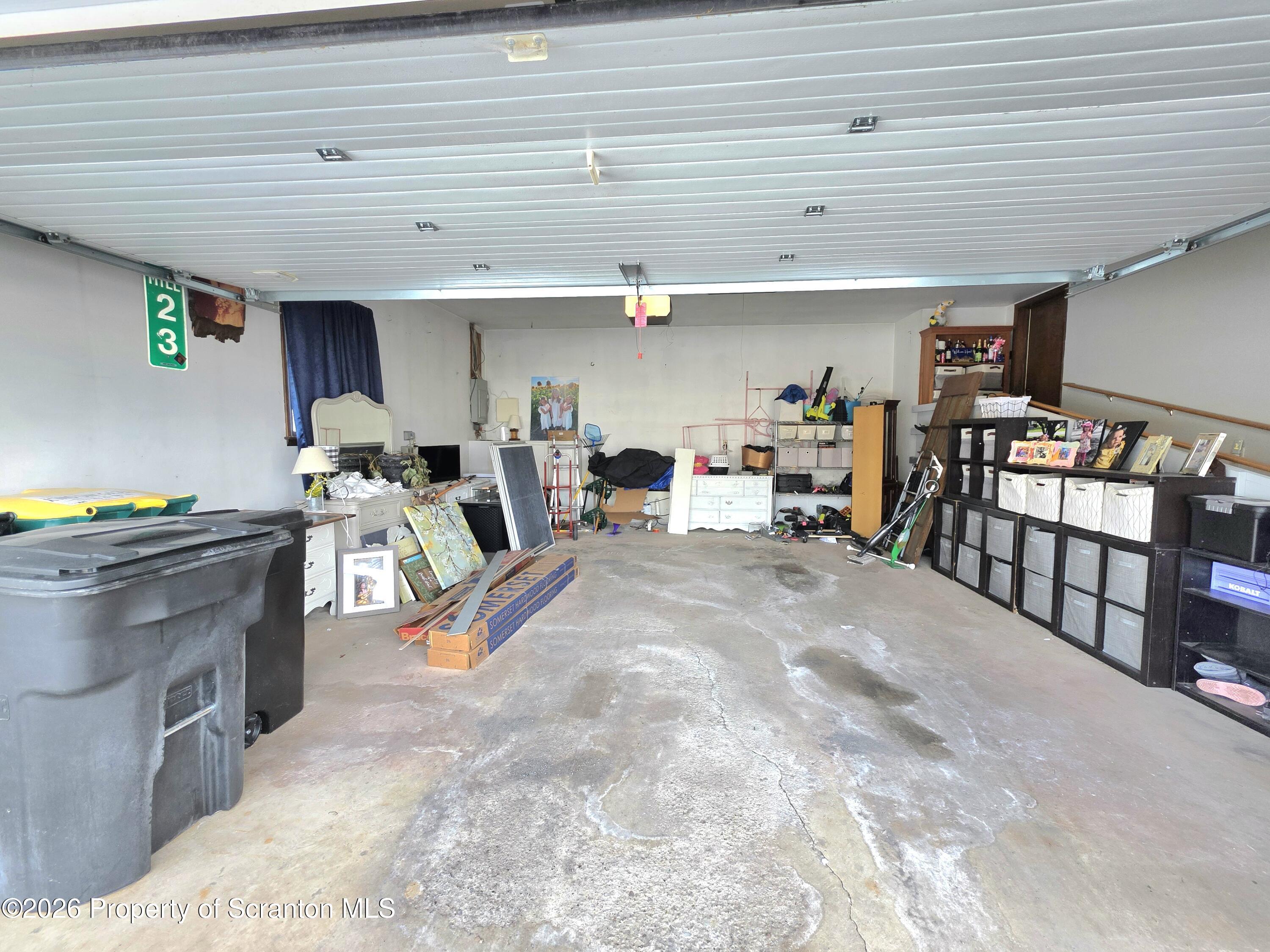 906 Violet Terrace Clarks Summit, PA 18411 - Photo 37 of 39 Garage