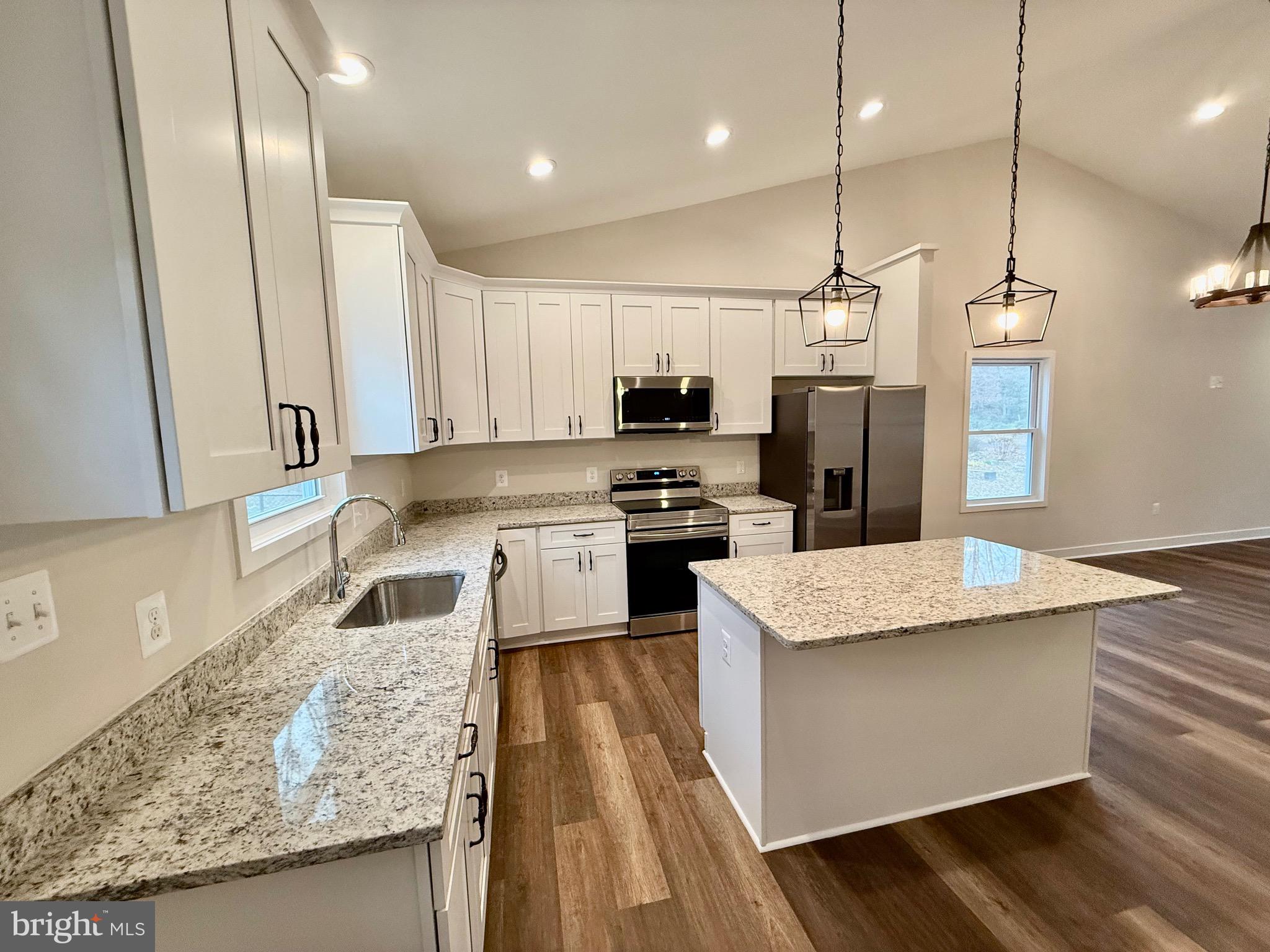 130 Poplar Lane Colonial Beach, VA 22443 - Photo 16 of 74