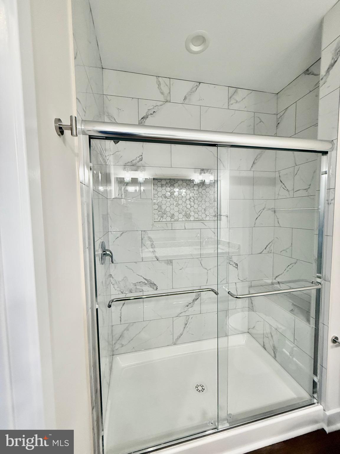 130 Poplar Lane Colonial Beach, VA 22443 - Photo 28 of 74 a bathroom with a shower