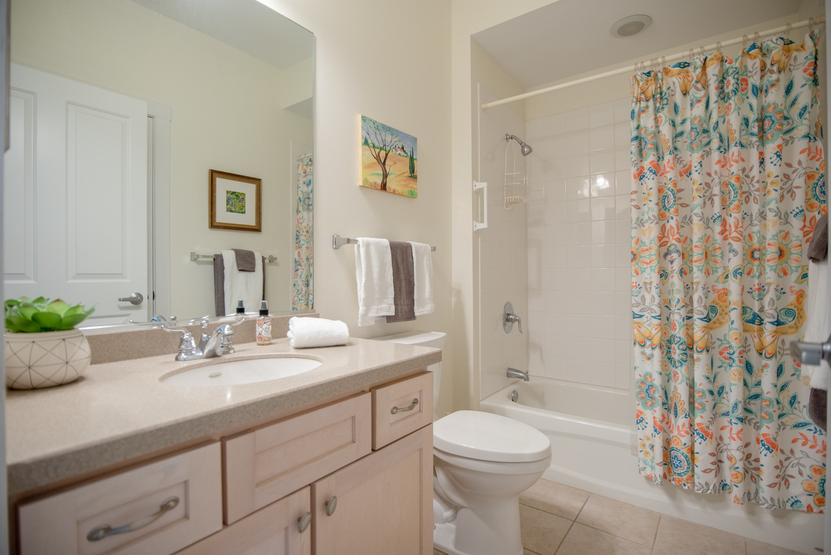 977 Harris Road, Unit 14 Grayslake, IL 60030 - Photo 19 of 21 a bathroom with a sink a toilet and shower