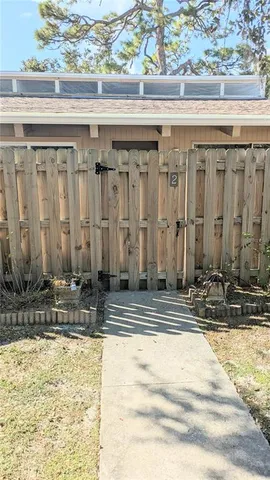 a view of the entryway door of the house