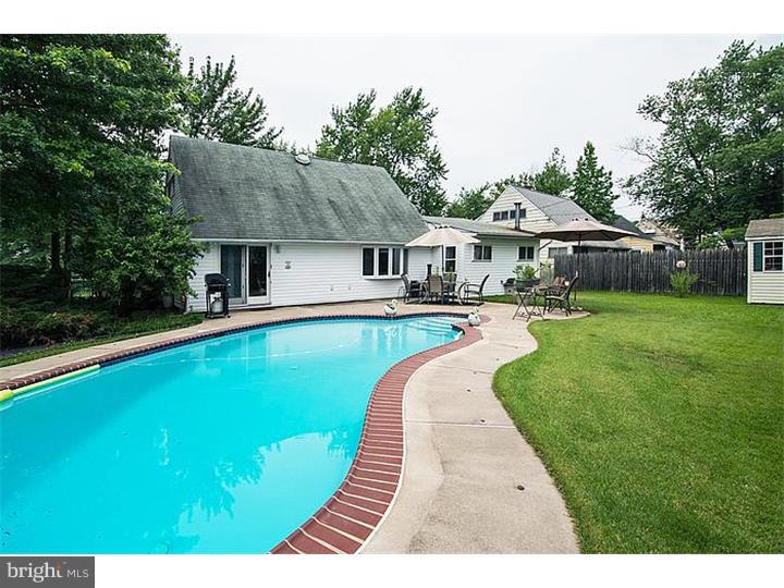 12 Grand Pine Road Levittown, PA 19057 - Photo 20 of 23 Pool