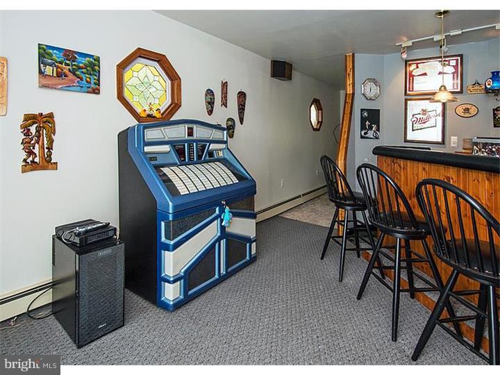 12 Grand Pine Road Levittown, PA 19057 - Photo 4 of 23 Great Room