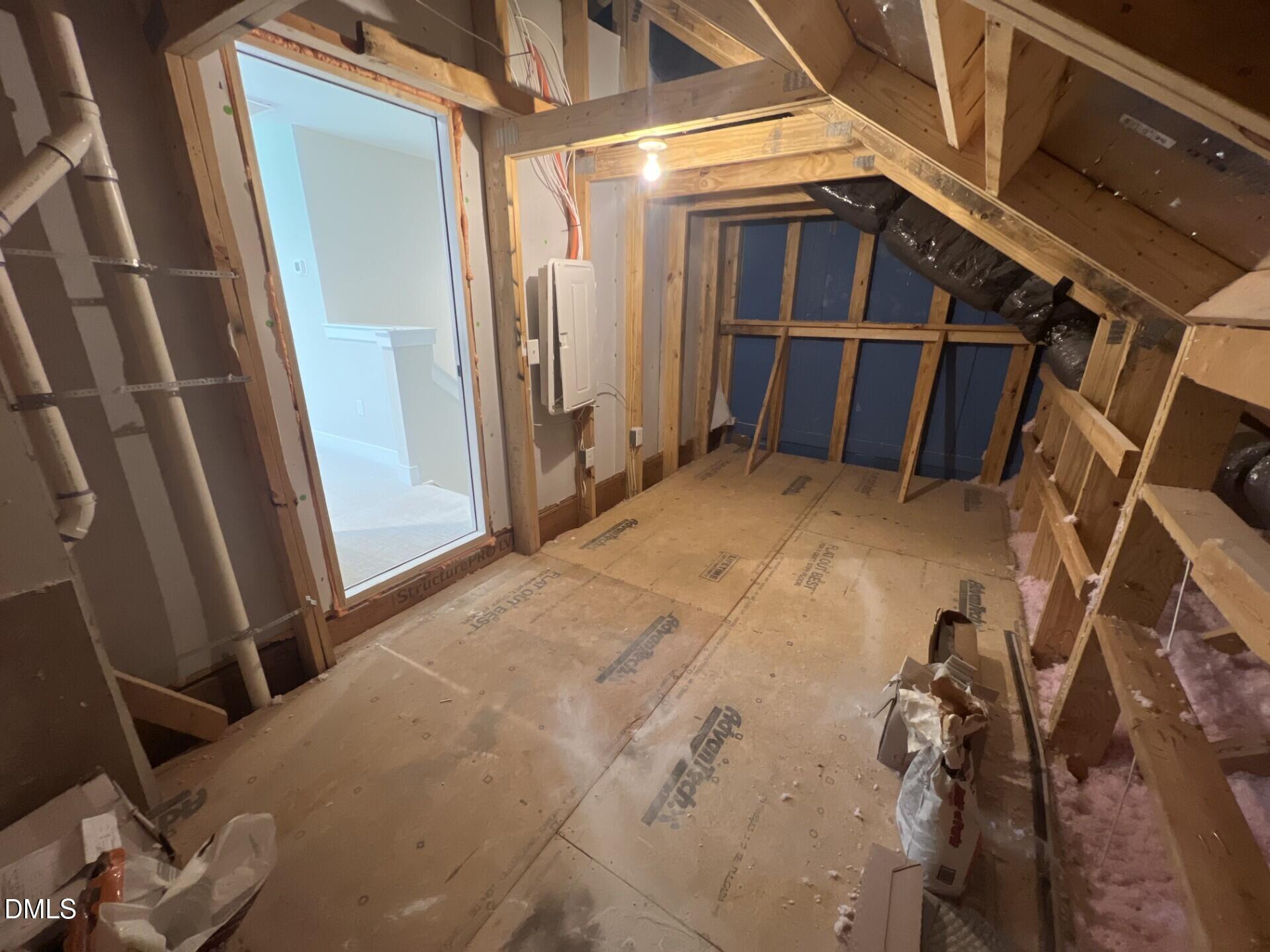 4016 Emerald Green Road Raleigh, NC 27612 - Photo 21 of 22 a view of small space