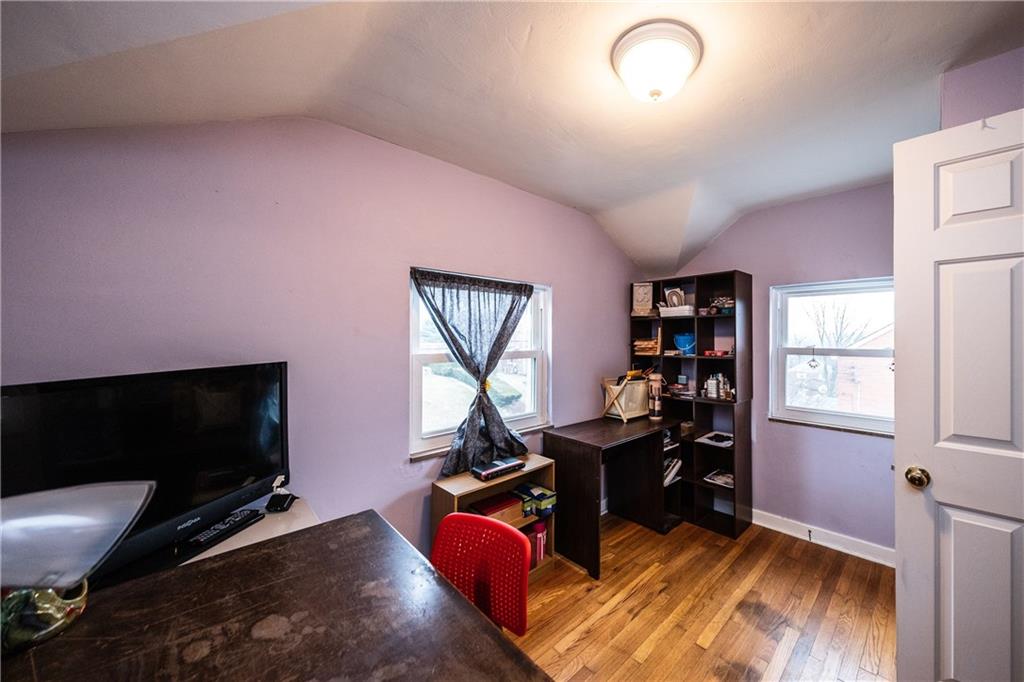 510 Edgeridge Road Pittsburgh, PA 15234 - Photo 19 of 24