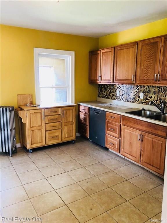 16 East James Street River Rouge, MI 48218 - Photo 9 of 12