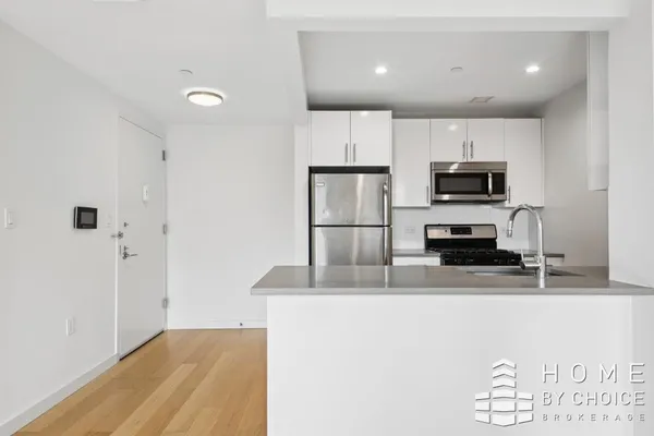 $3,381 | 65-70 Austin Street, Unit 601 | Rego Park