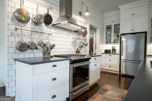 $4,800 | 290 Milledge Circle, Athens, GA 30606