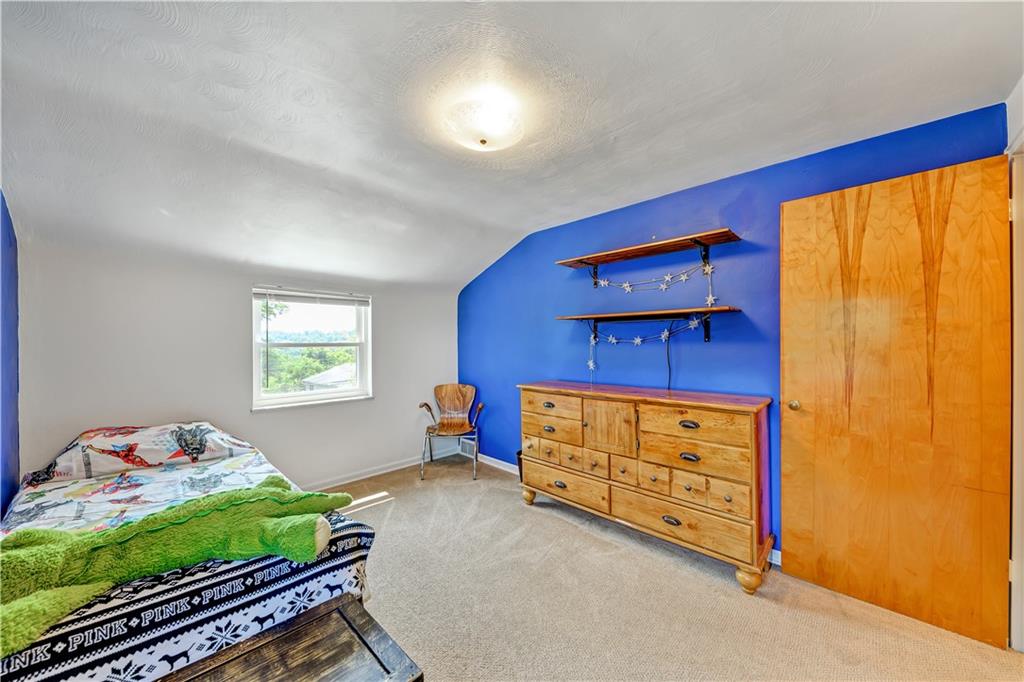 524 East Garden Road Pittsburgh, PA 15227 - Photo 14 of 25 Gallery Image 14