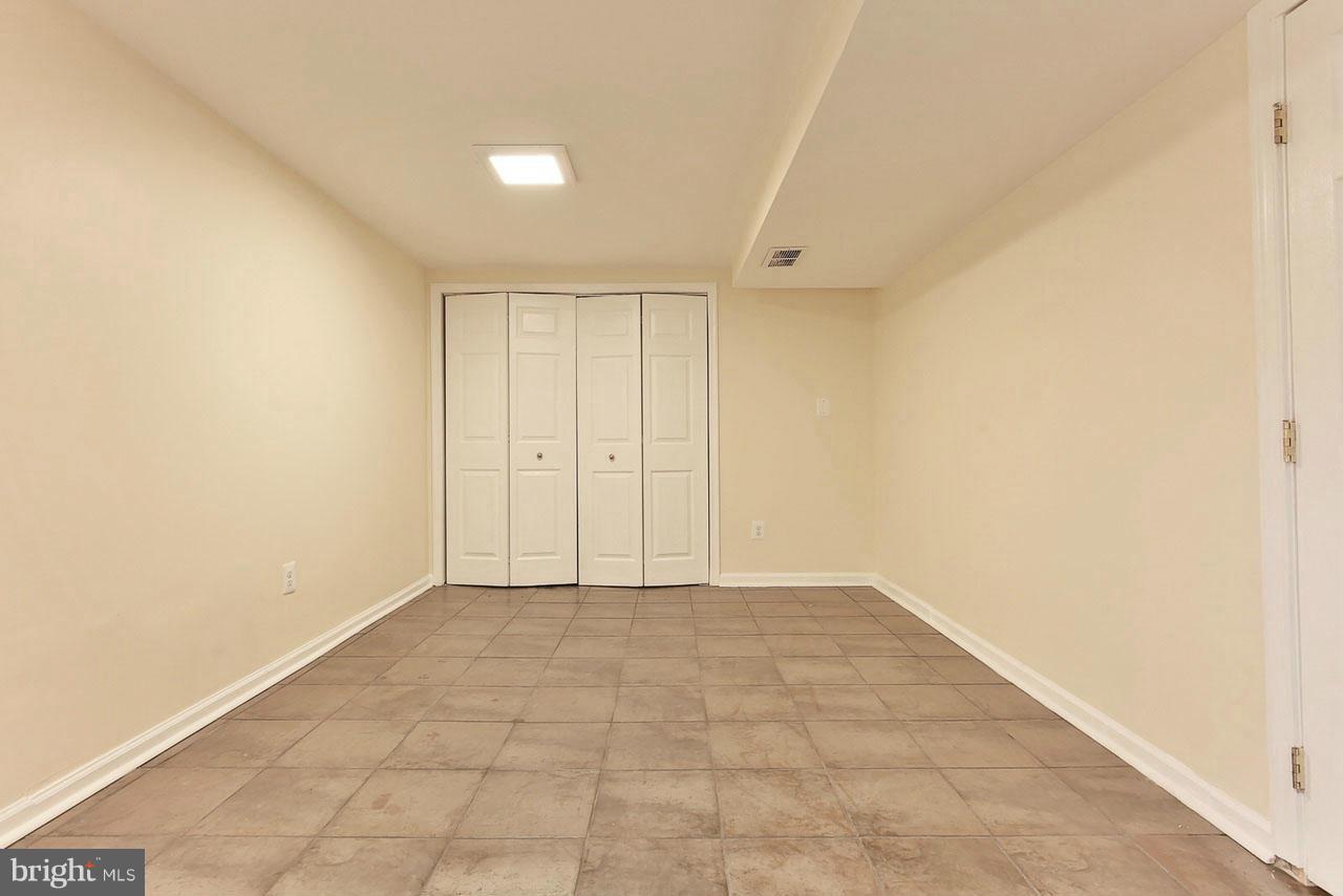 4805 Niagara Road College Park, MD 20740 - Photo 14 of 20 Interior (General)