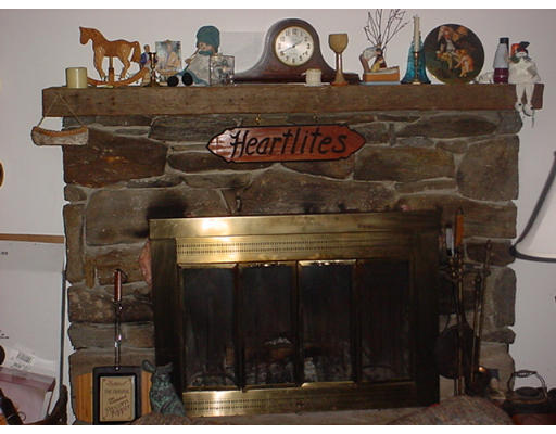 33 Surriner Road Becket, MA 01223 - Photo 6 of 11 Gallery Image 6